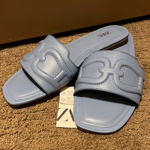 NEVER WORN! Baby blue Zara slides size 37 6.5